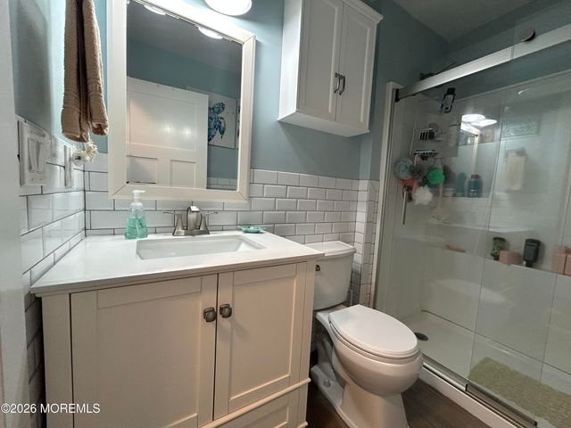128 Gangway Lane, Manahawkin, NJ 08050
