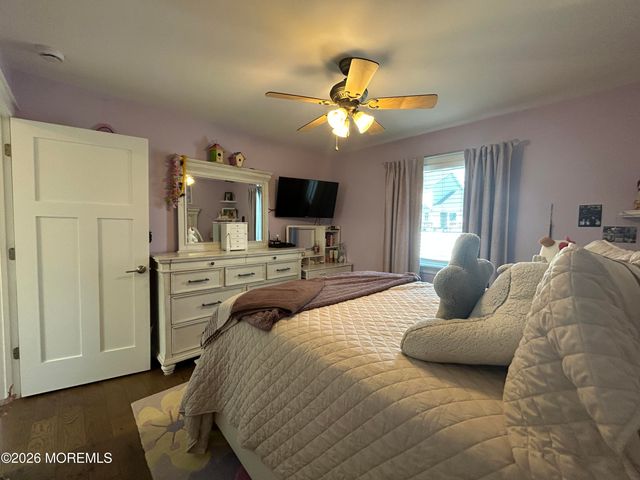 128 Gangway Lane, Manahawkin, NJ 08050