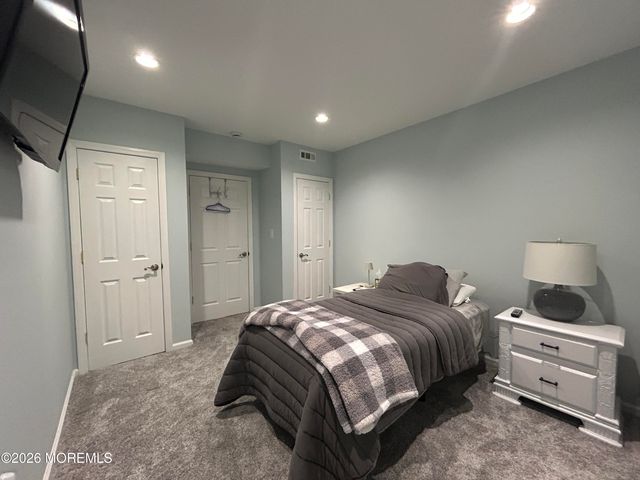 128 Gangway Lane, Manahawkin, NJ 08050