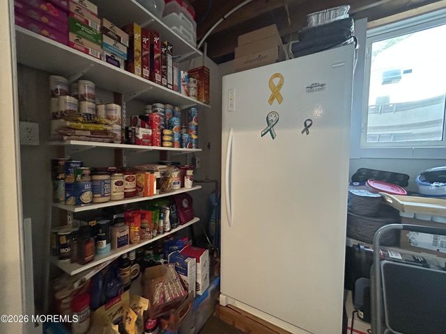 128 Gangway Lane, Manahawkin, NJ 08050
