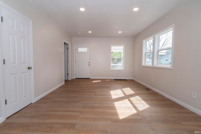 111 Campbell Street, Mishawaka, IN 46544