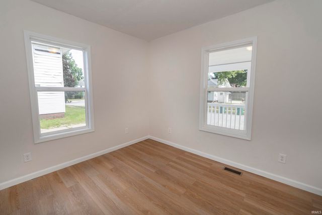 111 Campbell Street, Mishawaka, IN 46544