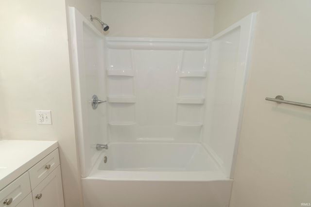 111 Campbell Street, Mishawaka, IN 46544