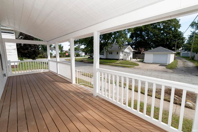 111 Campbell Street, Mishawaka, IN 46544