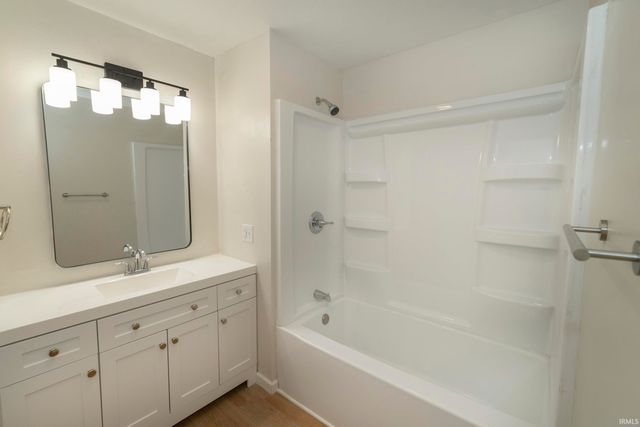 111 Campbell Street, Mishawaka, IN 46544