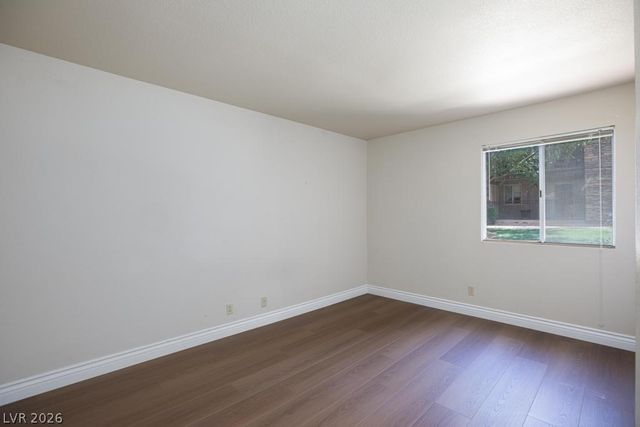 5081 River Glen Drive 127, Las Vegas, NV 89103