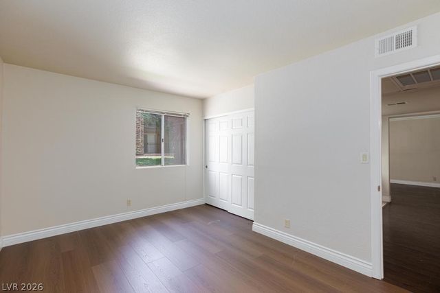 5081 River Glen Drive 127, Las Vegas, NV 89103