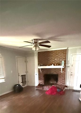 1603 Cherokee Drive, Seneca, SC 29672