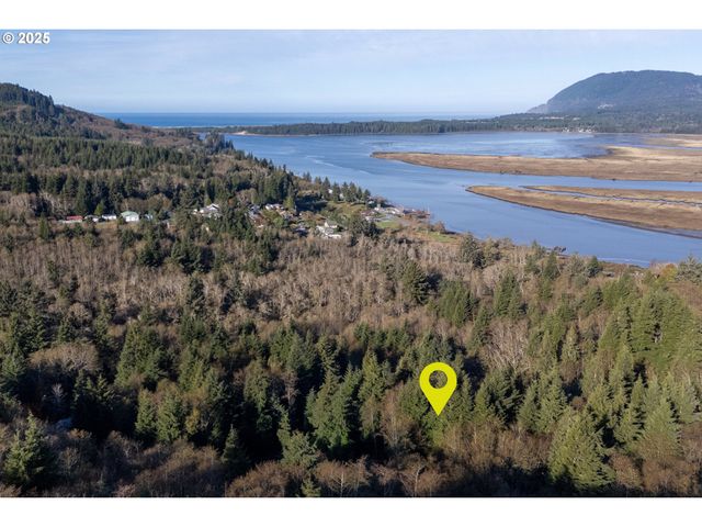 Bryant St 602 604, Wheeler, OR 97147