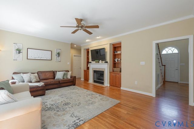 15731 Fox Marsh Dr, Moseley, VA 23120