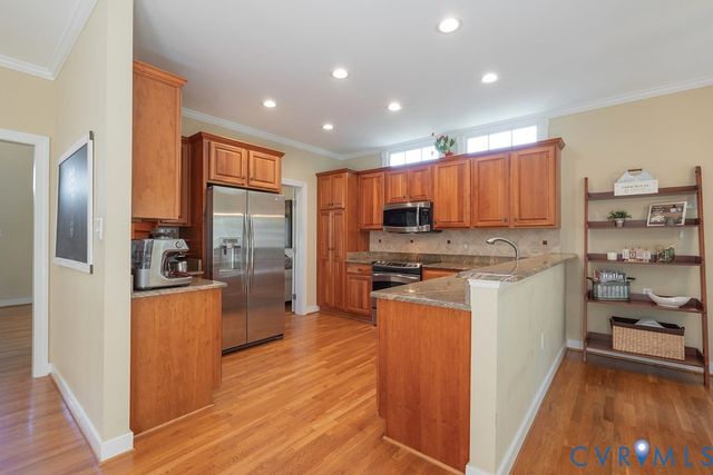 15731 Fox Marsh Dr, Moseley, VA 23120