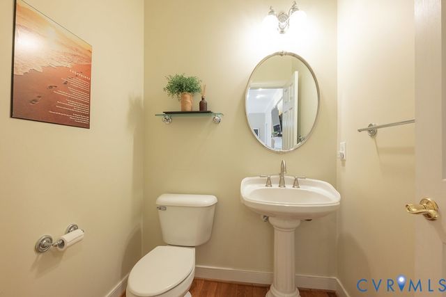 15731 Fox Marsh Dr, Moseley, VA 23120