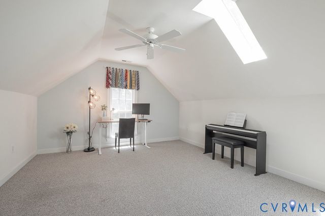 15731 Fox Marsh Dr, Moseley, VA 23120