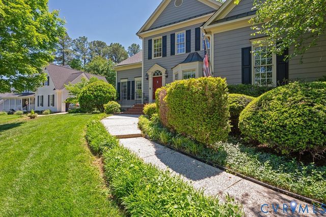 15731 Fox Marsh Dr, Moseley, VA 23120