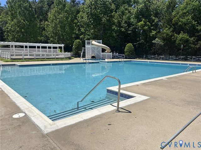 15731 Fox Marsh Dr, Moseley, VA 23120