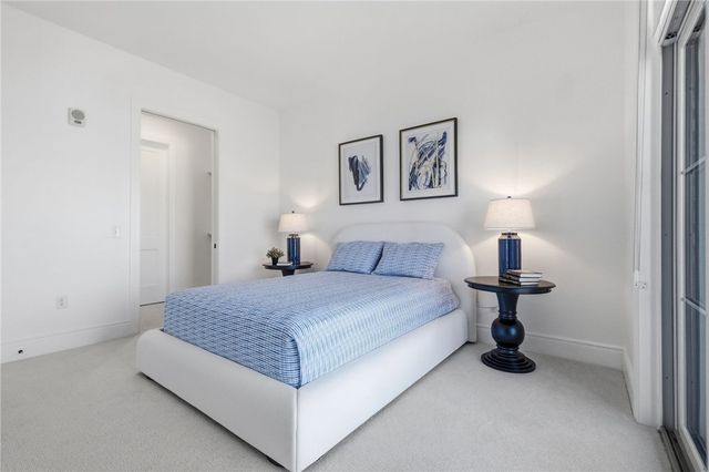 1 1st Street 310, Oakmont, PA 15139