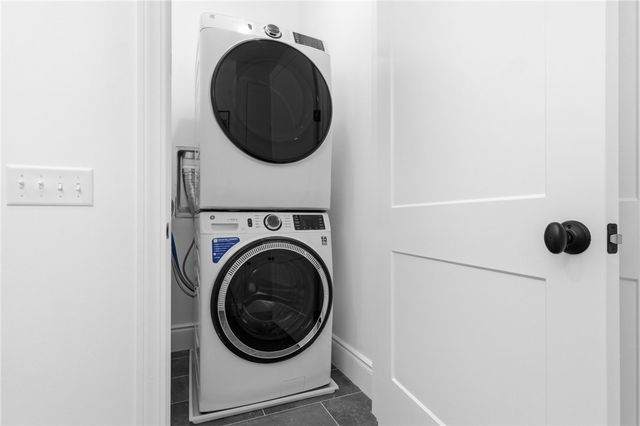 1 1st Street 310, Oakmont, PA 15139