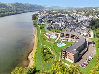 1 1st Street 310, Oakmont, PA 15139