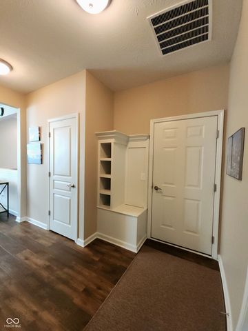 5108 Silverbell Drive, Plainfield, IN 46168