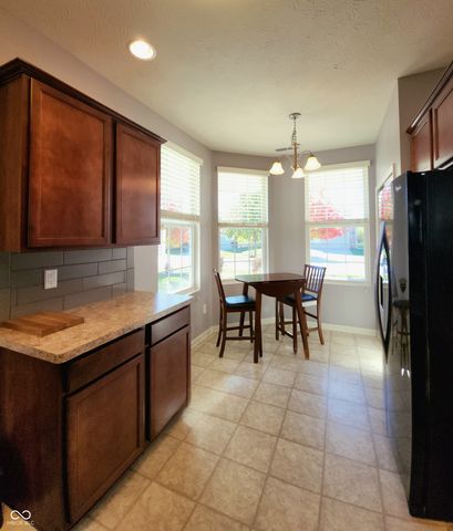 5108 Silverbell Drive, Plainfield, IN 46168