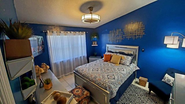 7620 NW 38th Court, Sunrise, FL 33351
