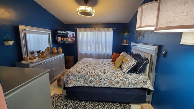 7620 NW 38th Court, Sunrise, FL 33351