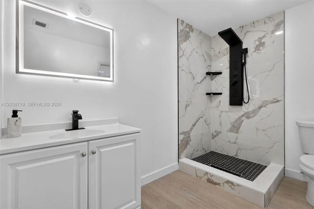 258 SW 8th St, Dania Beach, FL 33004
