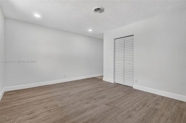 258 SW 8th St, Dania Beach, FL 33004