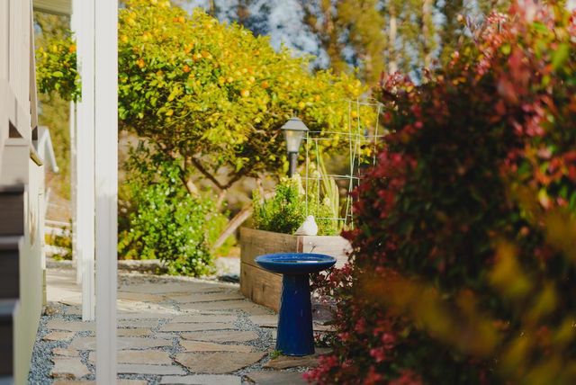 27 Pepperwood Way, Soquel, CA 95073