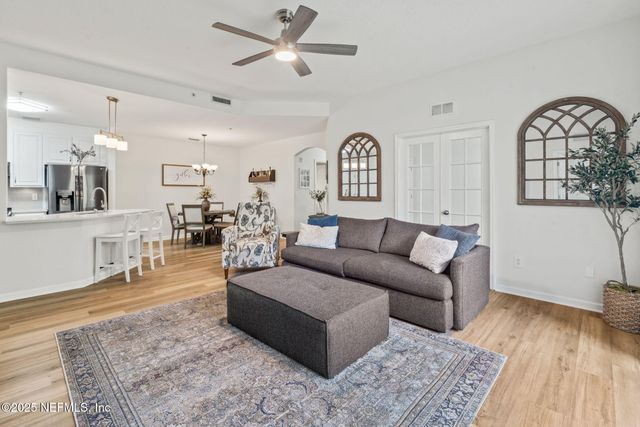 785 OAKLEAF PLANTATION Parkway, 222, Orange Park, FL 32065