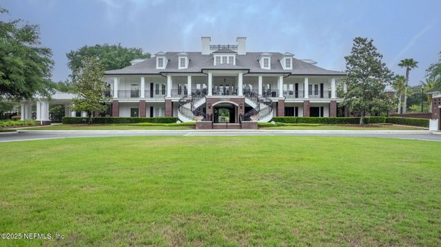 785 OAKLEAF PLANTATION Parkway, 222, Orange Park, FL 32065