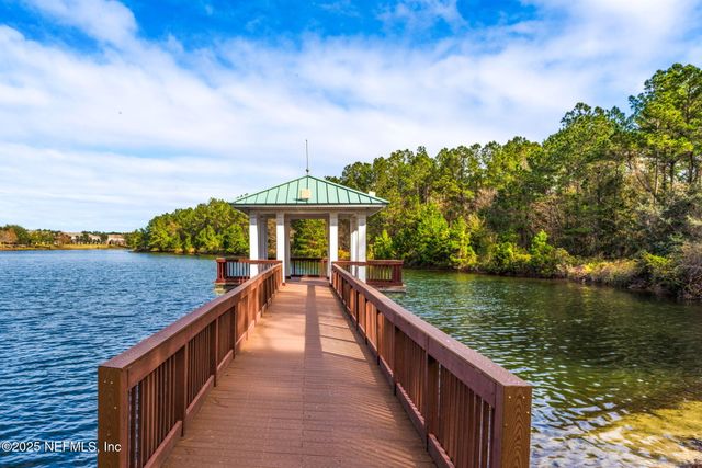 785 OAKLEAF PLANTATION Parkway, 222, Orange Park, FL 32065