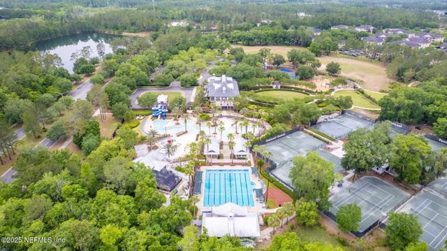 785 OAKLEAF PLANTATION Parkway, 222, Orange Park, FL 32065