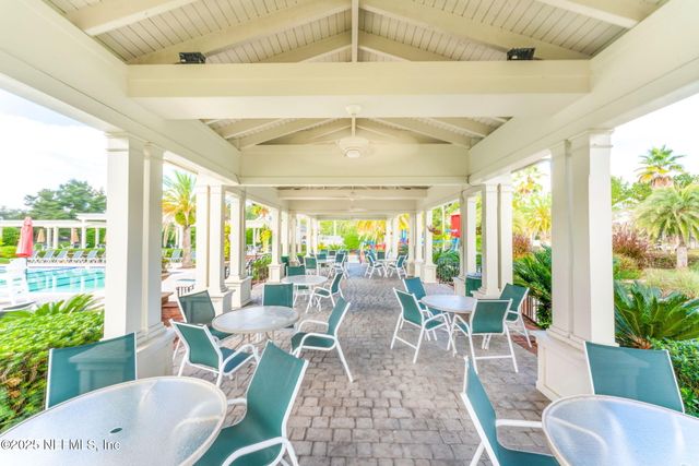 785 OAKLEAF PLANTATION Parkway, 222, Orange Park, FL 32065