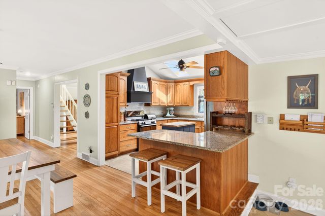 3 Ellenwood Drive, Asheville, NC 28804
