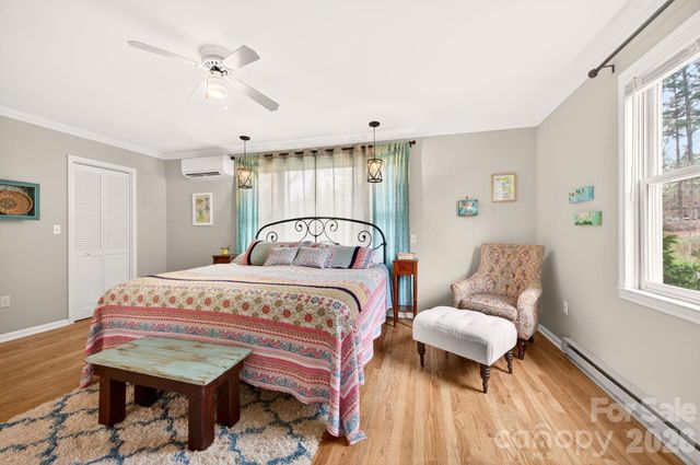 3 Ellenwood Drive, Asheville, NC 28804