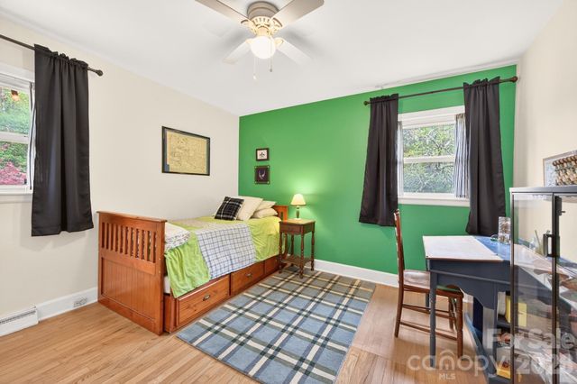 3 Ellenwood Drive, Asheville, NC 28804