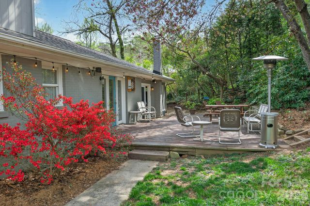 3 Ellenwood Drive, Asheville, NC 28804