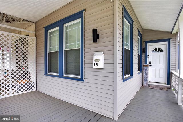 825 ANDREWS AVE, Darby, PA 19023