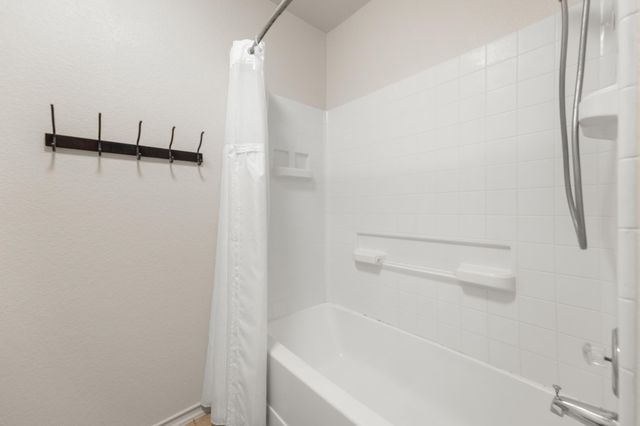 411 Olmos DR, Leander, TX 78641