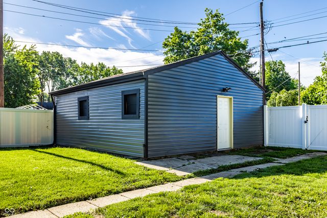 1395 Evans Avenue, Noblesville, IN 46060