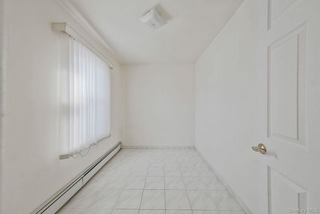 36 Frost Pond Road, Glen Cove, NY 11542