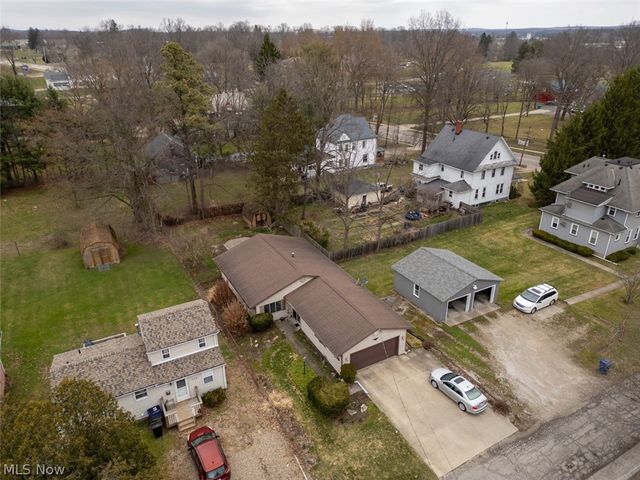 226 North Avenue, Ravenna, OH 44266