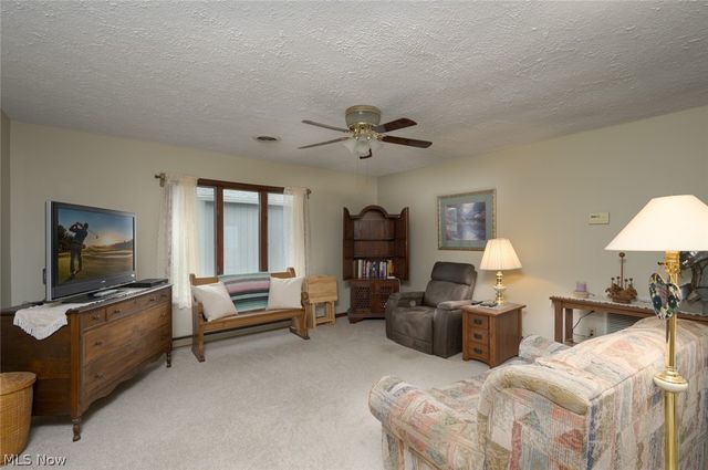 226 North Avenue, Ravenna, OH 44266