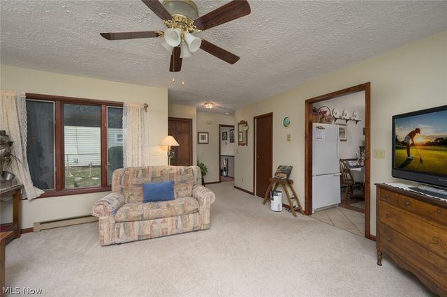 226 North Avenue, Ravenna, OH 44266