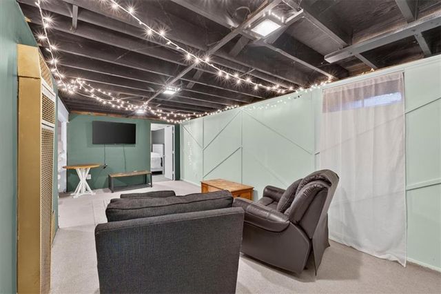 3611 S Spring Street, Independence, MO 64055