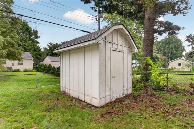 3611 S Spring Street, Independence, MO 64055
