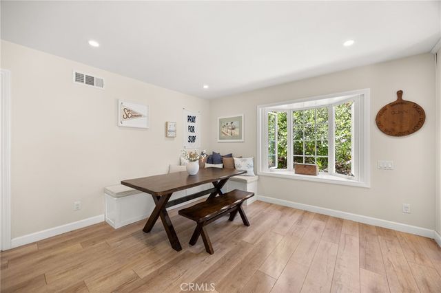28962 De La Luna, Mission Viejo, CA 92692