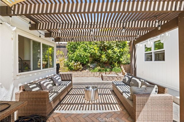 28962 De La Luna, Mission Viejo, CA 92692