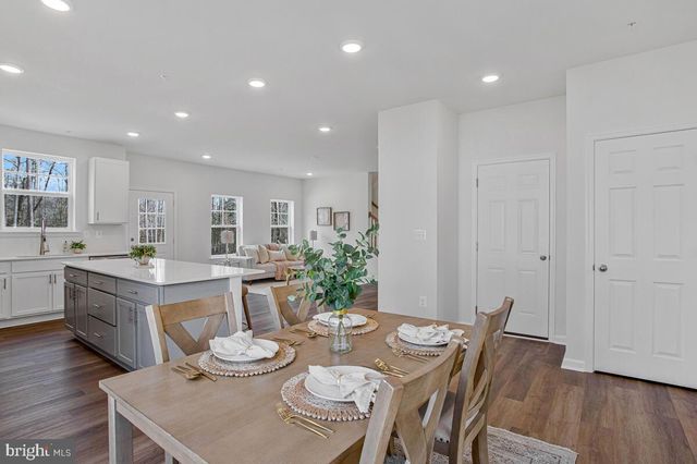 1225 JUNIPER ST, Shady Side, MD 20764
